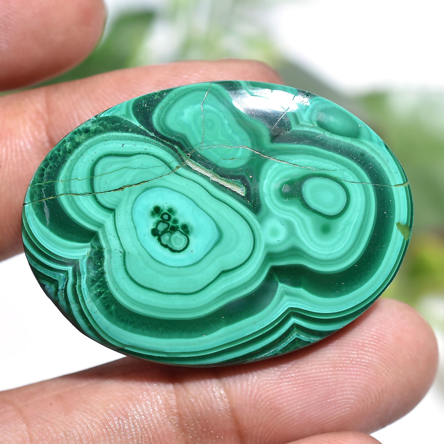 Unique Malachite Cabochon – Oval Green Crystal Gemstone for Jewelry (29x40x4mm,/106ct)