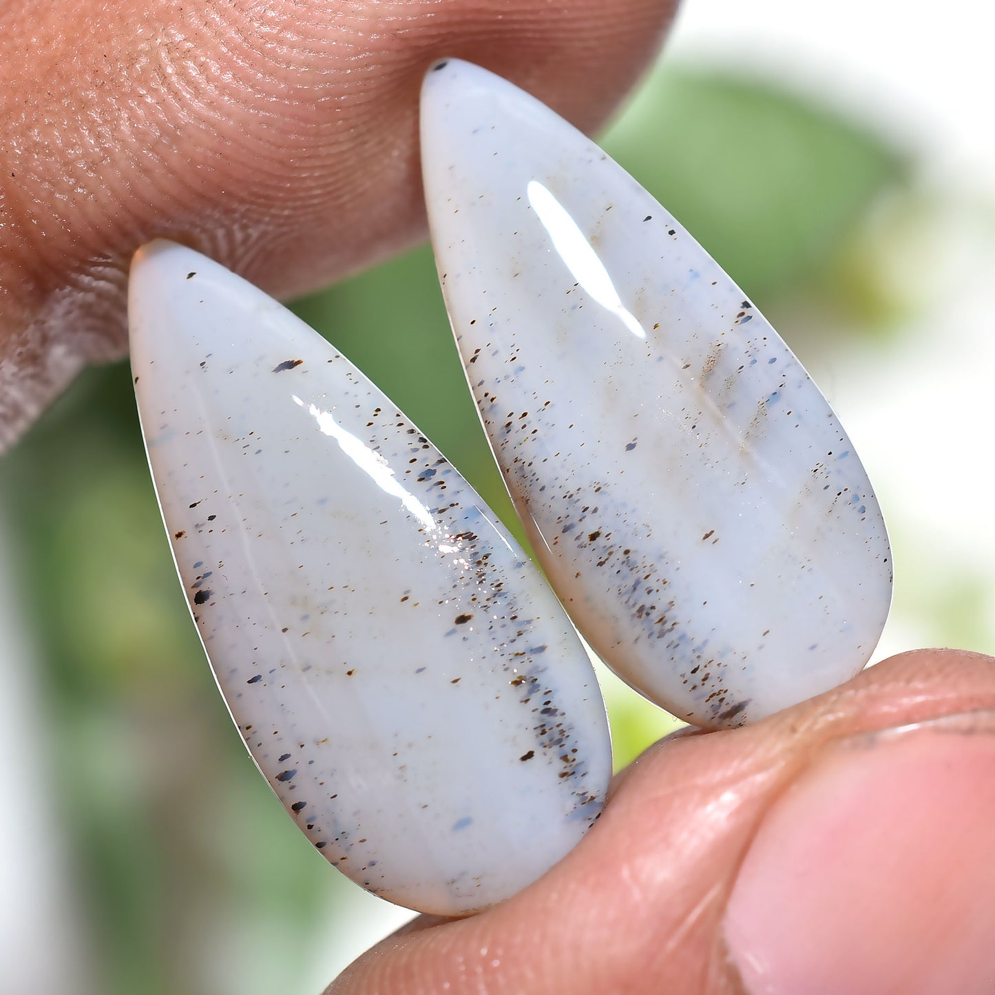 Natural Montana Agate Pair – Pear Shaped Matching Cabochon Gemstones (14x24x4mm,/24ct)