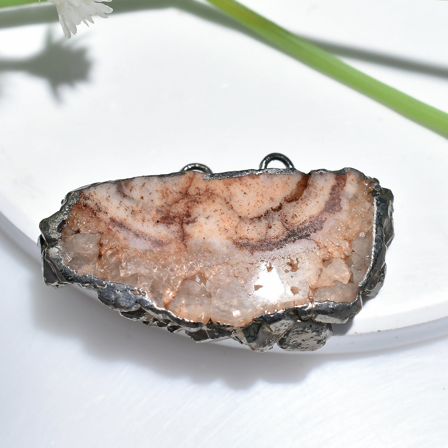Solar Quartz Pendant Slice – Black Electroplated Crystal Gemstone for Jewelry