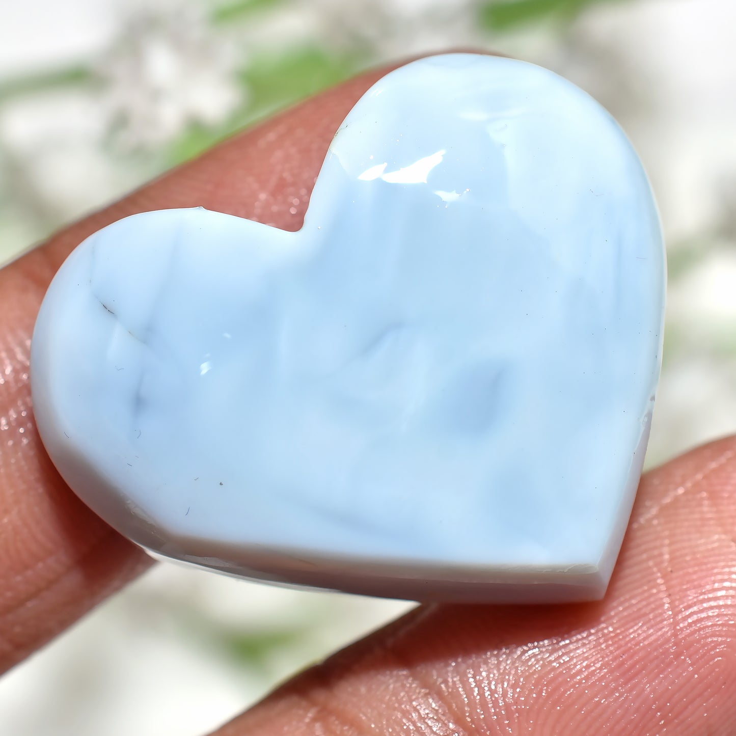 Attractive Blue Opal Gemstone, Heart Shaped CAbocho For Pendant Jewellery(23x31x6mm,/41ct)