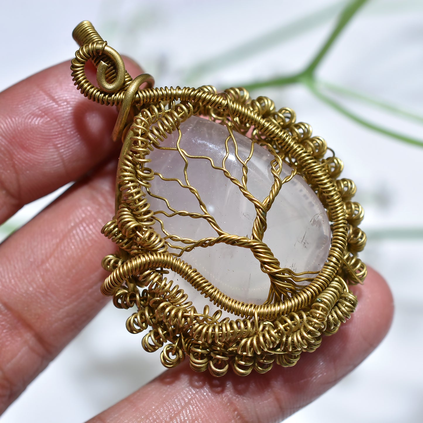 Beautiful Rose Quartz Tree of Life Pendant – Gold Wire Wrapped Crystal Gemstone Necklace(39x55x15mm,/113ct)