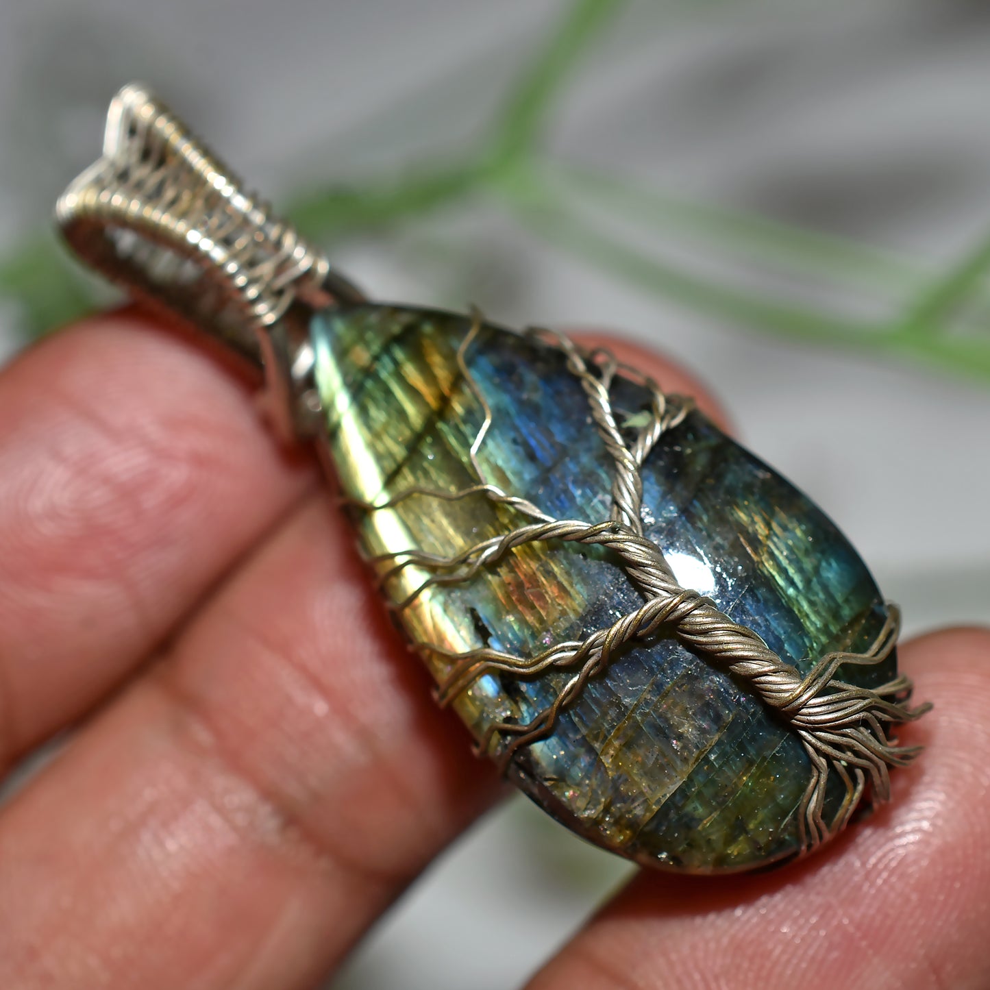 Multi-Flash Labradorite Tree of Life Pendant – Wire Wrapped Teardrop Stone Necklace(18x47x4mm,/54ct)