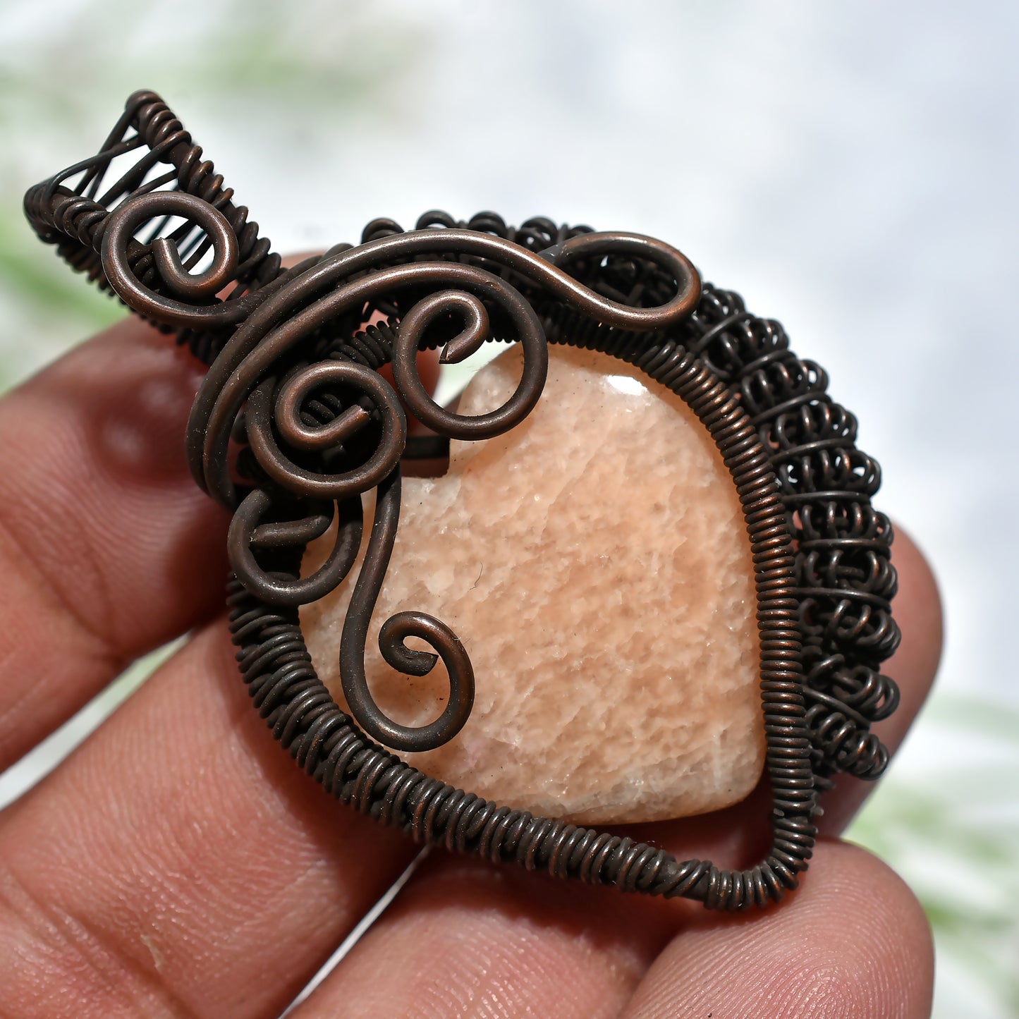 Vintage Style Peach Moonstone Pendant – Mystical Healing Jewelry (31x51x5mm,/86ct)