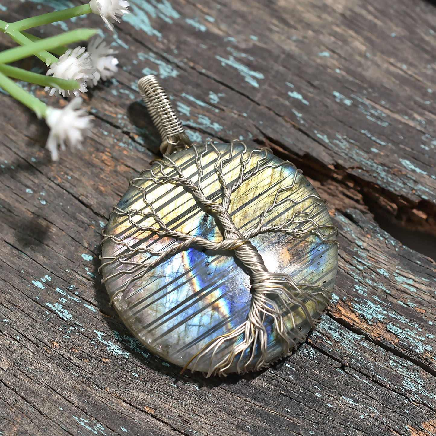 Beautiful Labradorite Silver Wire Wrapped Pendant – Round Gemstone Necklace(40x55x7mm,/116ct)