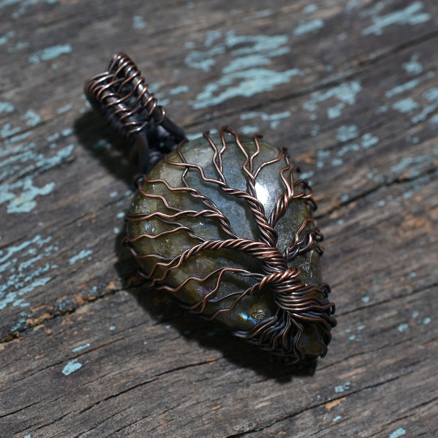 Wholesale Labradorite Amulet Necklace – Wire Wrapped for Protection & Energy Stone