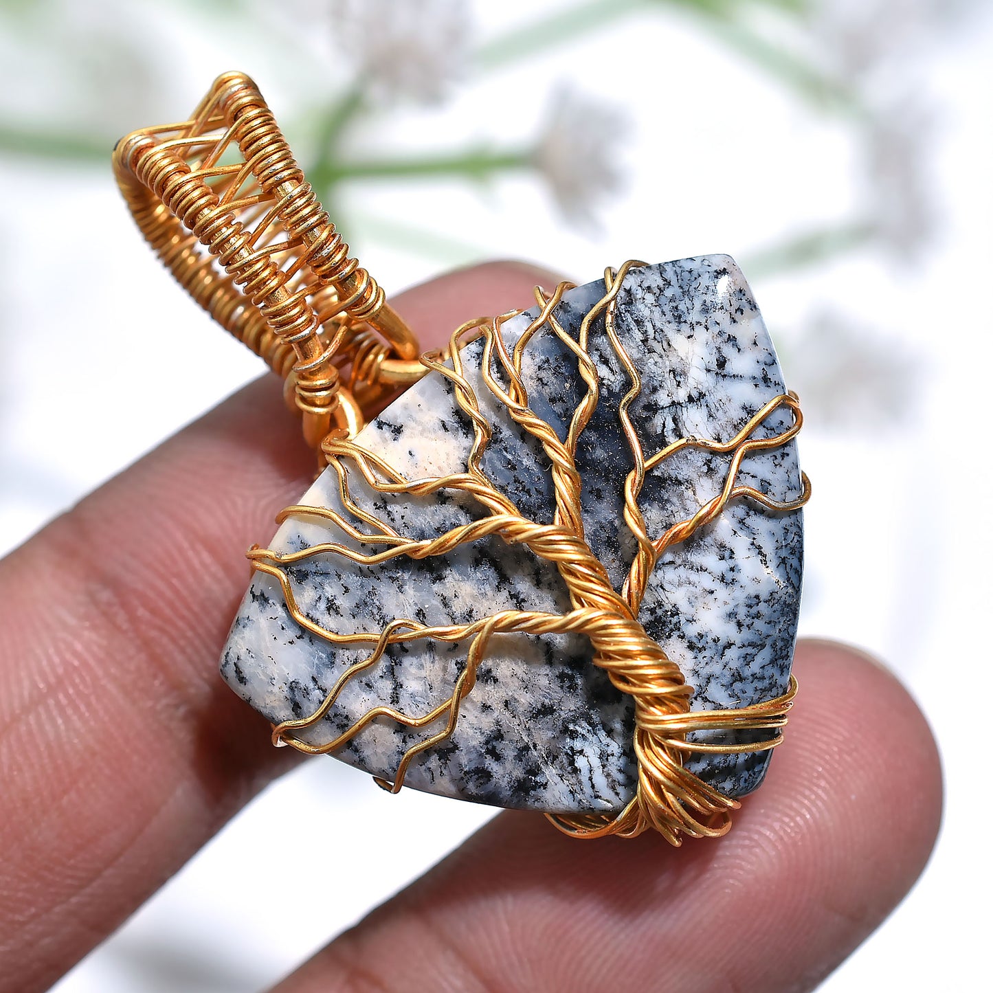 Attractive Dendrite Gemstone Pendant – Wholesale Gold Wire Wrapped Crystal Jewelry