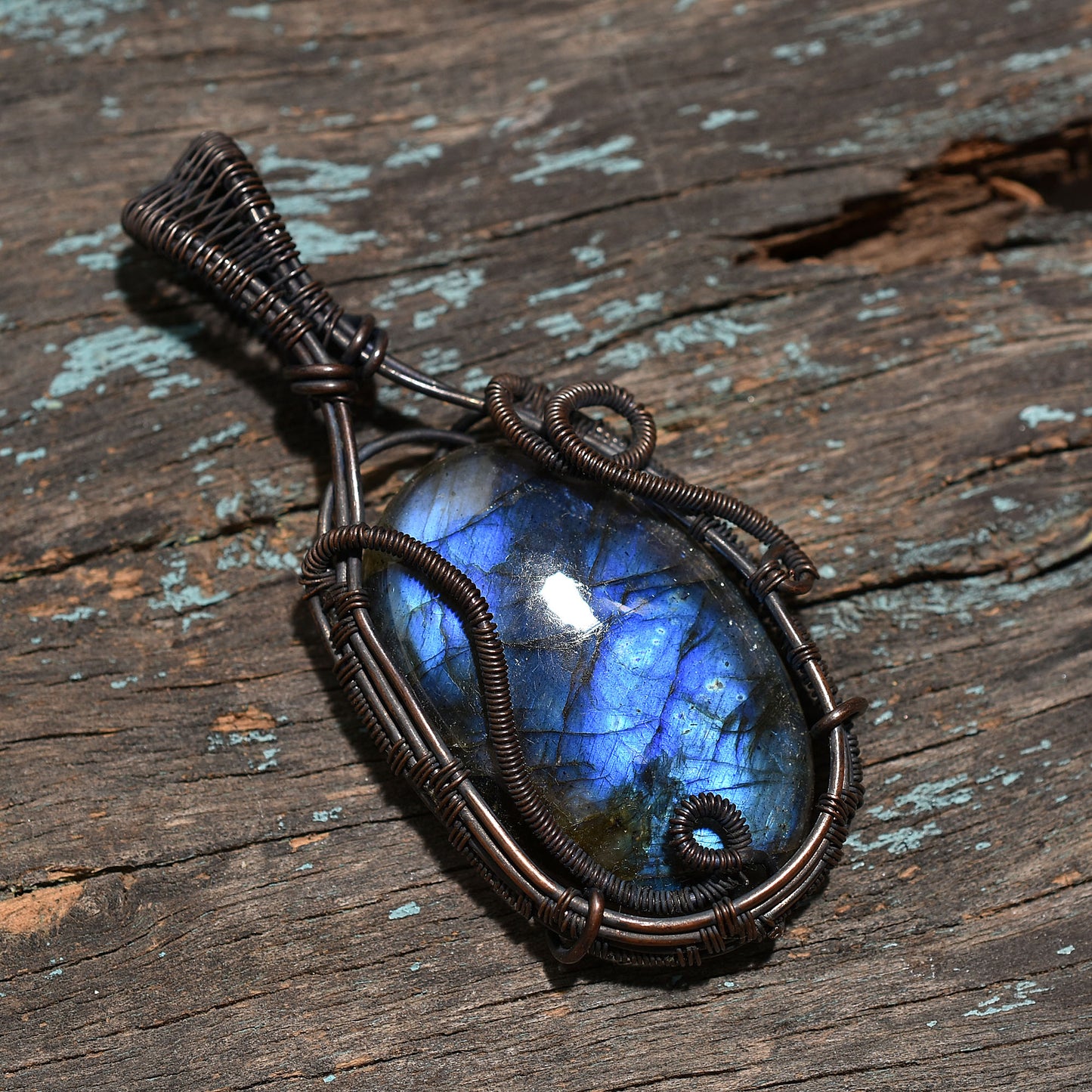 Handmade Labradorite Wire Wrapped Pendant-Wholesale Flashy Stone Copper Necklace