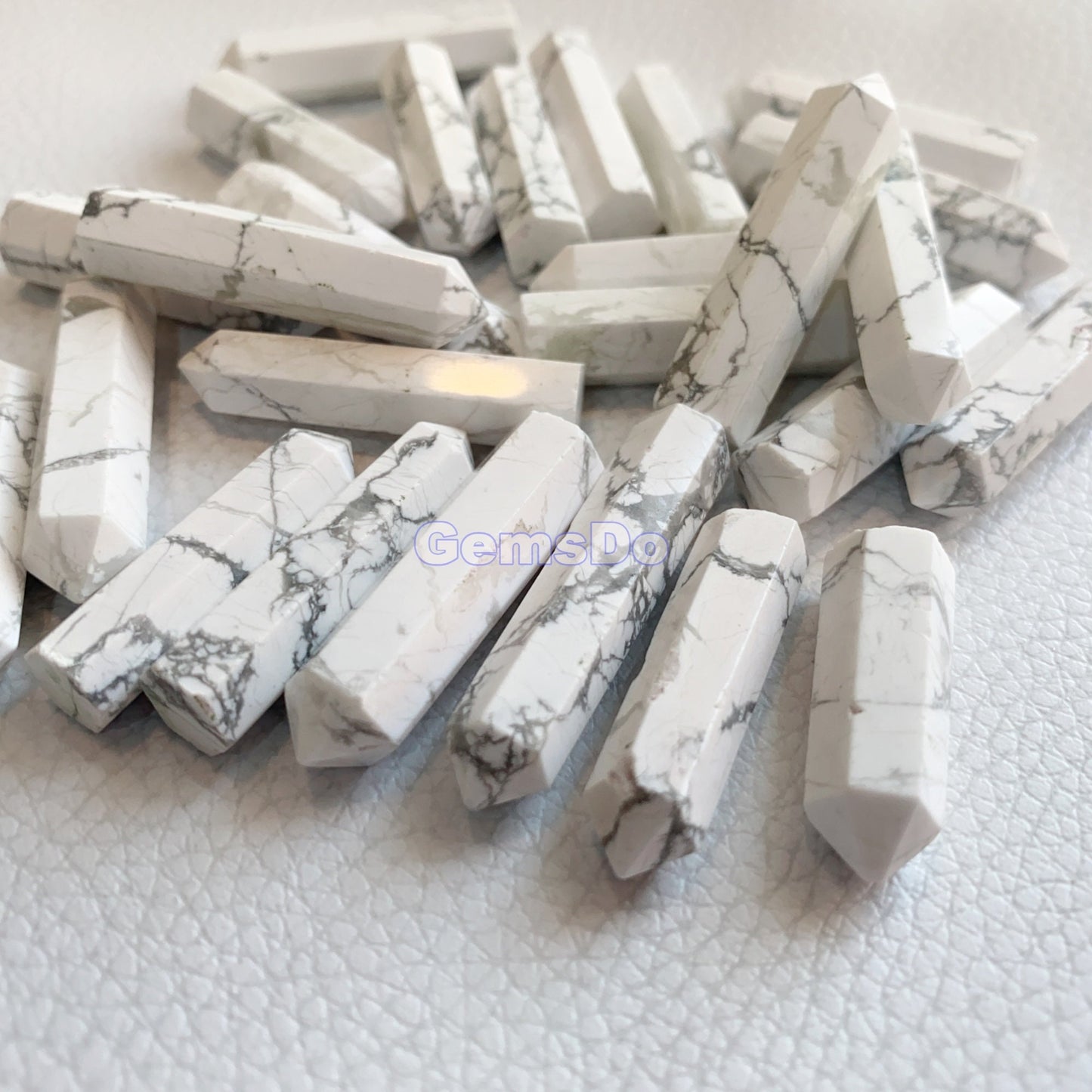 Bulk Lot Howlite Pointed Crystal, White Howlite Tower Crystal Gemstone, Faceted Howlite Single Point Stone, Obelisk Crystal, Crystal Wands