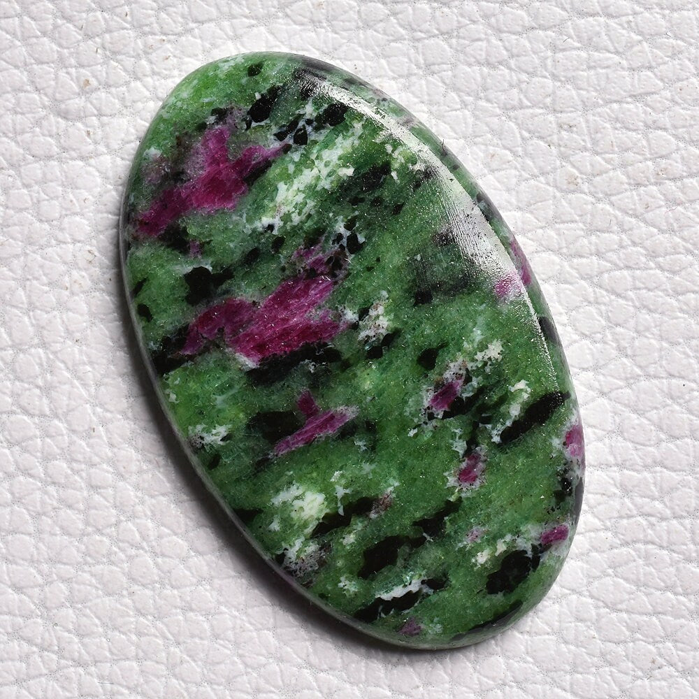 Green Ruby Zoisite Gemstone - Smooth Oval Cabochon for Pendant