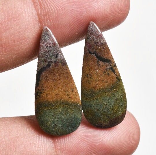 Elegant Moroccan Seam Agate Cabochon Pair - Fancy Red Agate Gemstone for Earrings