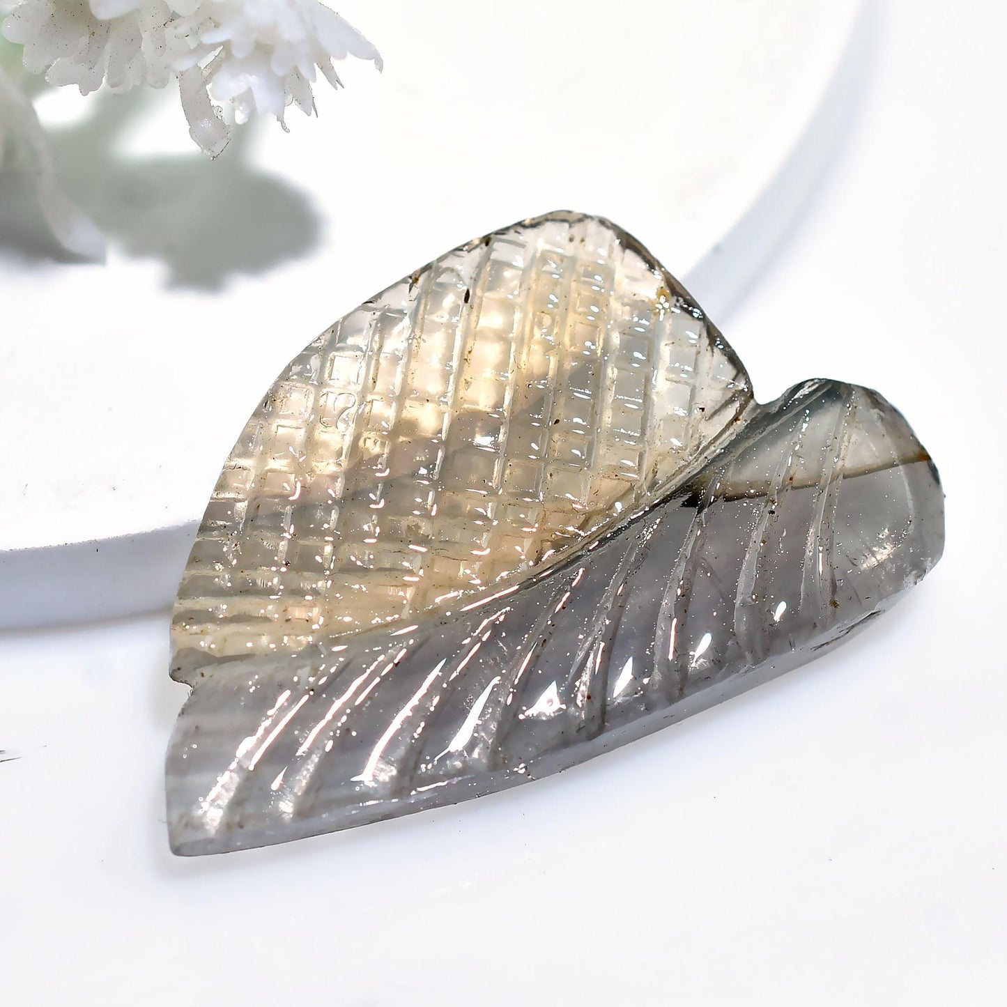Crystal Fluorite Stone – Hand-Carved Fluorite Cabochon Bead for Exquisite Necklace Pendants