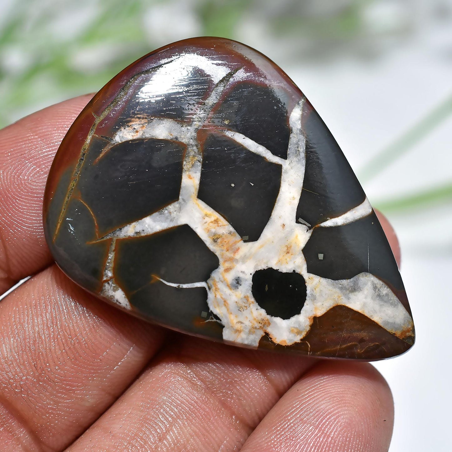 Septarian Cabochon Gemstone – Polished Dragon Stone for Pendant Creation