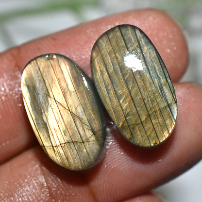 Natural Labradorite Cabochon Pair | Shimmering Crystal Stones(10x18x5mm,/24ct)