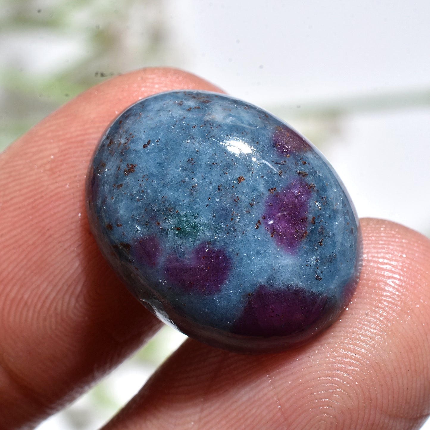 Handcrafted Ruby Kyanite Cabochon – Oval Shape Blue Pink Gemstone (14x19x2mm,/18ct)