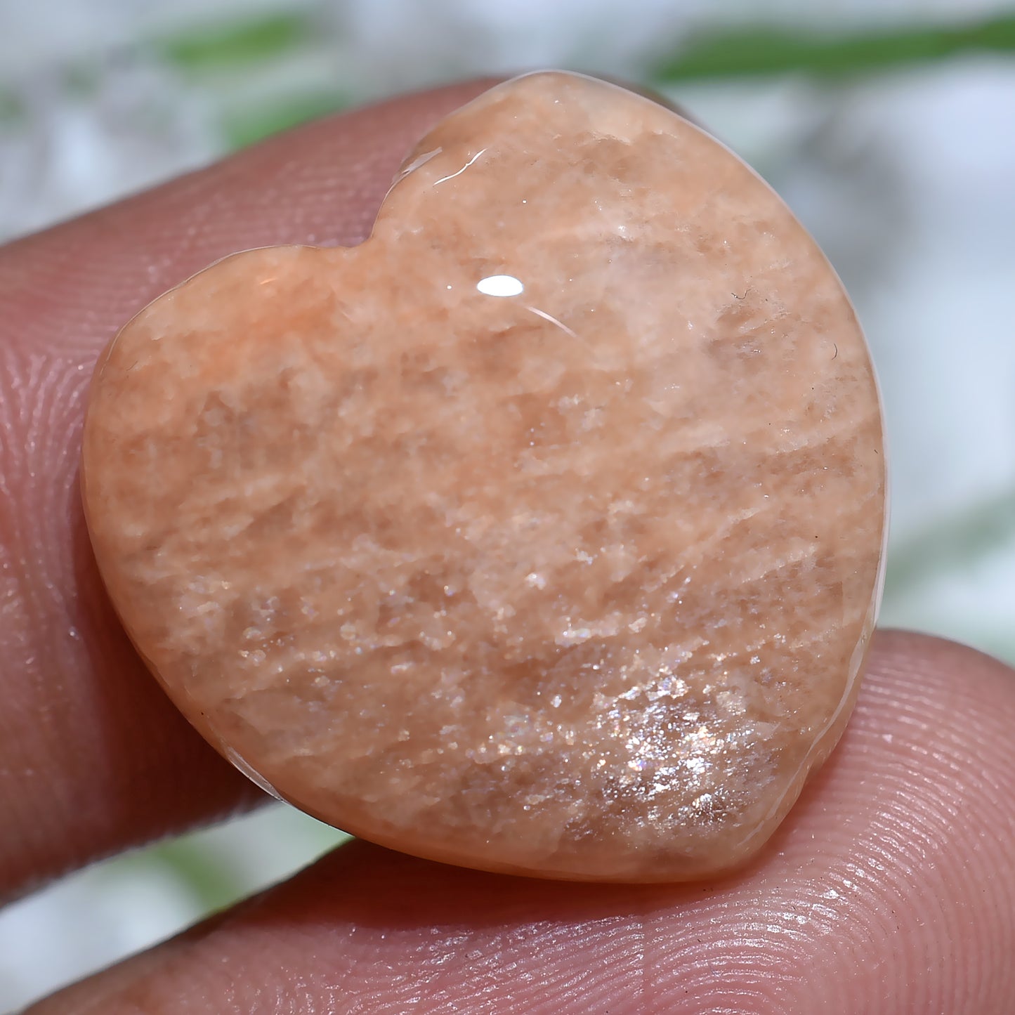 Natural Peach Moonstone Heart Cabochon – Smooth Polished Healing Crystal for Jewelry Making