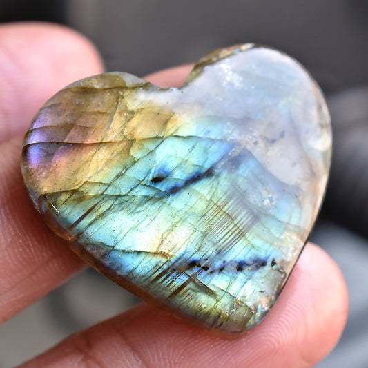 Natural Labradorite Heart Cabochon –  Flashy Gemstone for Jewelry & Healing (29x34x3mm,/56ct)