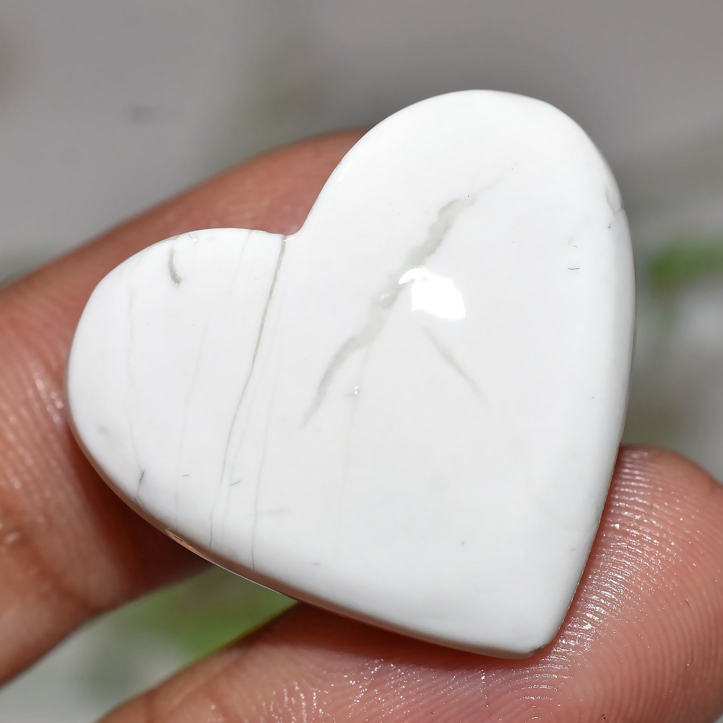 Natural Howlite Heart Cabochon – White & Gray Veined Gemstone for Jewelry Making(24x27x2mm,/42ct)