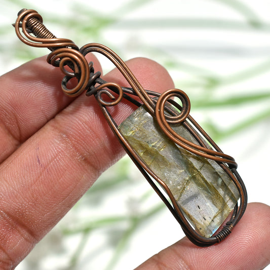 Artisan Fire Flash Labradorite Gemstone Pendant – Copper Wire Wrapped Jewelry(17x65x5mm,/45ct)