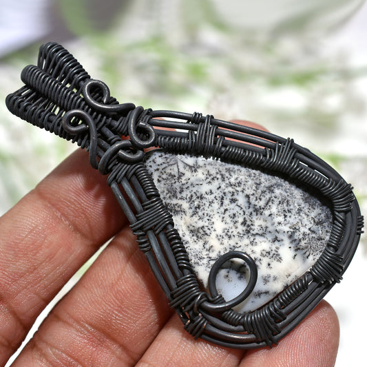 Elegant Dendrite Agate Pendant – Copper Wire Wrapped Gemstone Jewelry(38x65x5mm,/104ct)