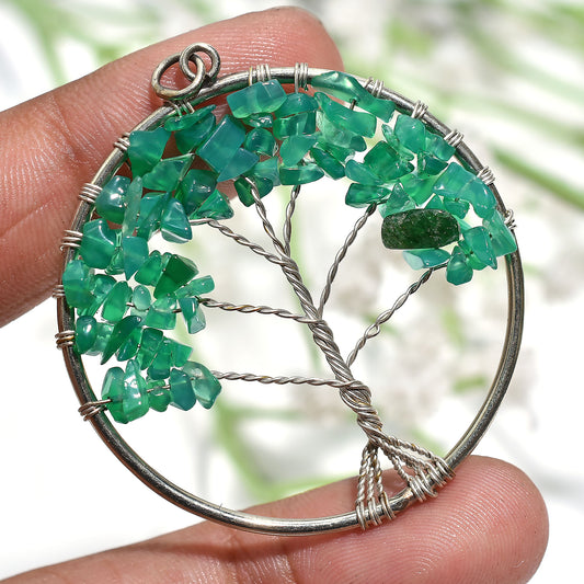 Stunning Green Onyx Pendant – Healing Crystal Necklace for Prosperity(40x50x5mm,/31ct)