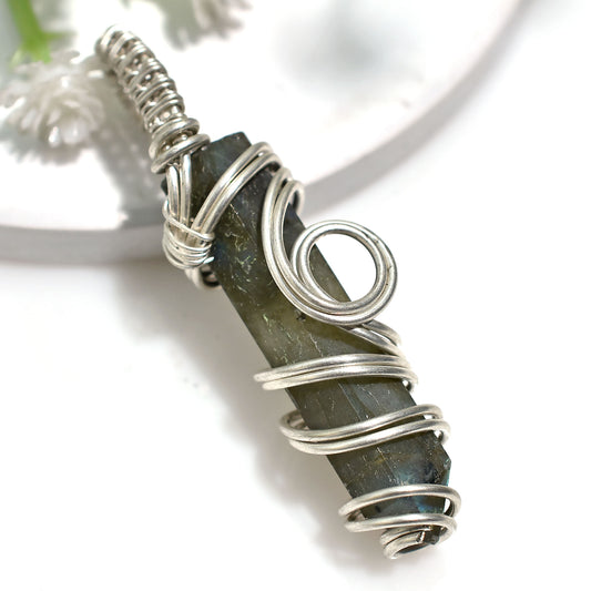 Wholesale Labradorite Healing Necklace – Handmade Silver Wire Wrapped Gemstone Pendant