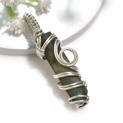 Wholesale Labradorite Healing Necklace – Handmade Silver Wire Wrapped Gemstone Pendant