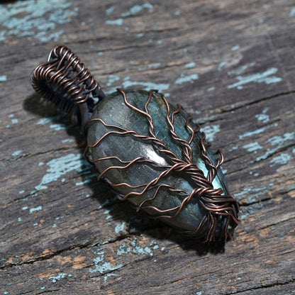Mystic Labradorite Pendant – Vintage Copper Wrapped Healing Wholesale Gemstone (17x45x10mm,/52ct)