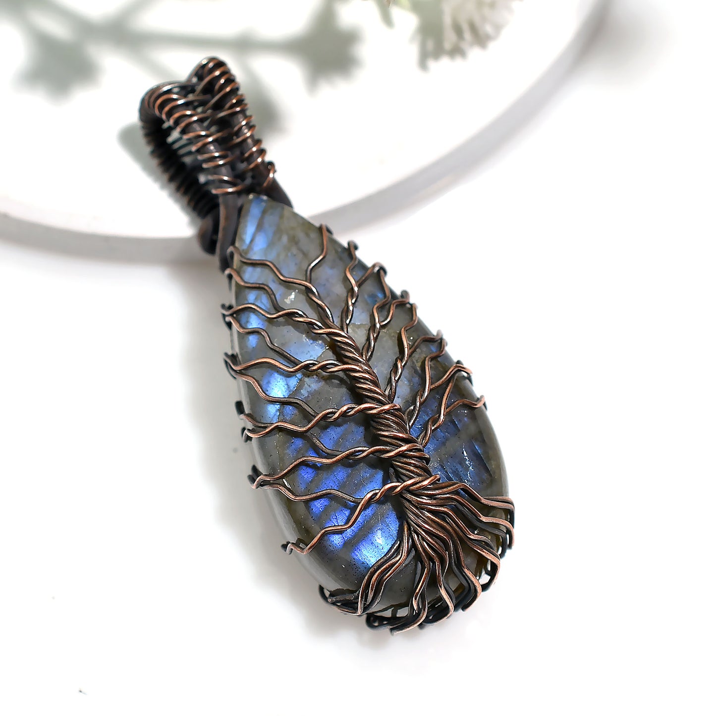Elegant Copper Wire Wrapped Labradorite Pendant – Wholesale Crystal Gemstone Jewelry