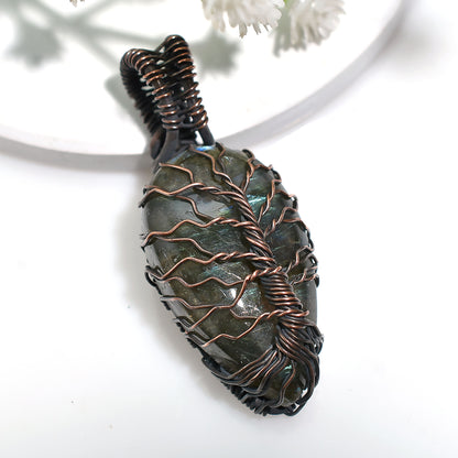 Mystical Labradorite Pendant – Wholesale Oxidized Copper Gemstone Jewelry(18x45x9mm,/60ct)