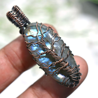 Spiritual Labradorite Gemstone Pendant – Wholesale Wire Wrapped Copper Necklace