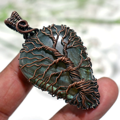Handmade Oxidise Labradorite Necklace – Copper Wire Wrapped Wholesale Gemstone