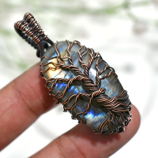 Handcrafted Flashy Labradorite Pendant – Wholesale Wire Wrapped Gemstone