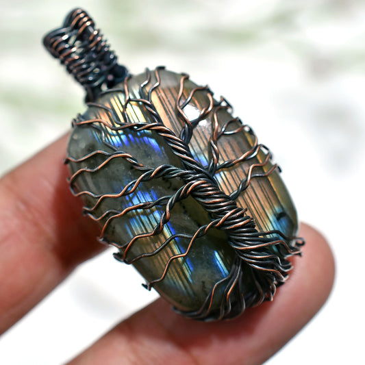 Spiritual Labradorite Pendant – Wholesale Copper Wire Wrapped Gemstone