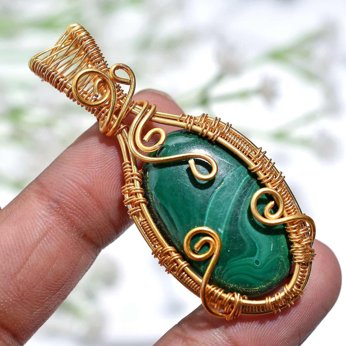 Luxury Malachite Gemstone Necklace-Wholesale Gold Wire Wrapped Handmade Pendant