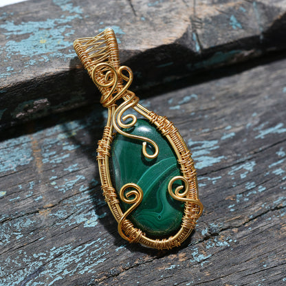Luxury Malachite Gemstone Necklace-Wholesale Gold Wire Wrapped Handmade Pendant