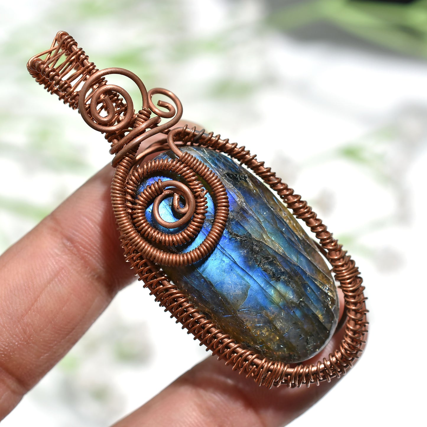 Labradorite Copper Wire Wrapped Stone Pendant – Handmade Flashy Crystal Wholesale Jewelry