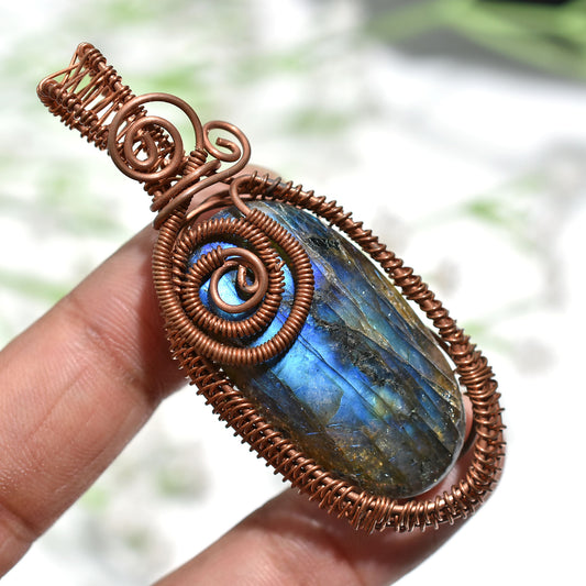 Labradorite Copper Wire Wrapped Stone Pendant – Handmade Flashy Crystal Wholesale Jewelry