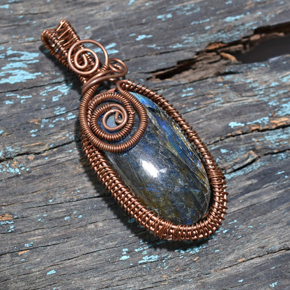 Labradorite Copper Wire Wrapped Stone Pendant – Handmade Flashy Crystal Wholesale Jewelry