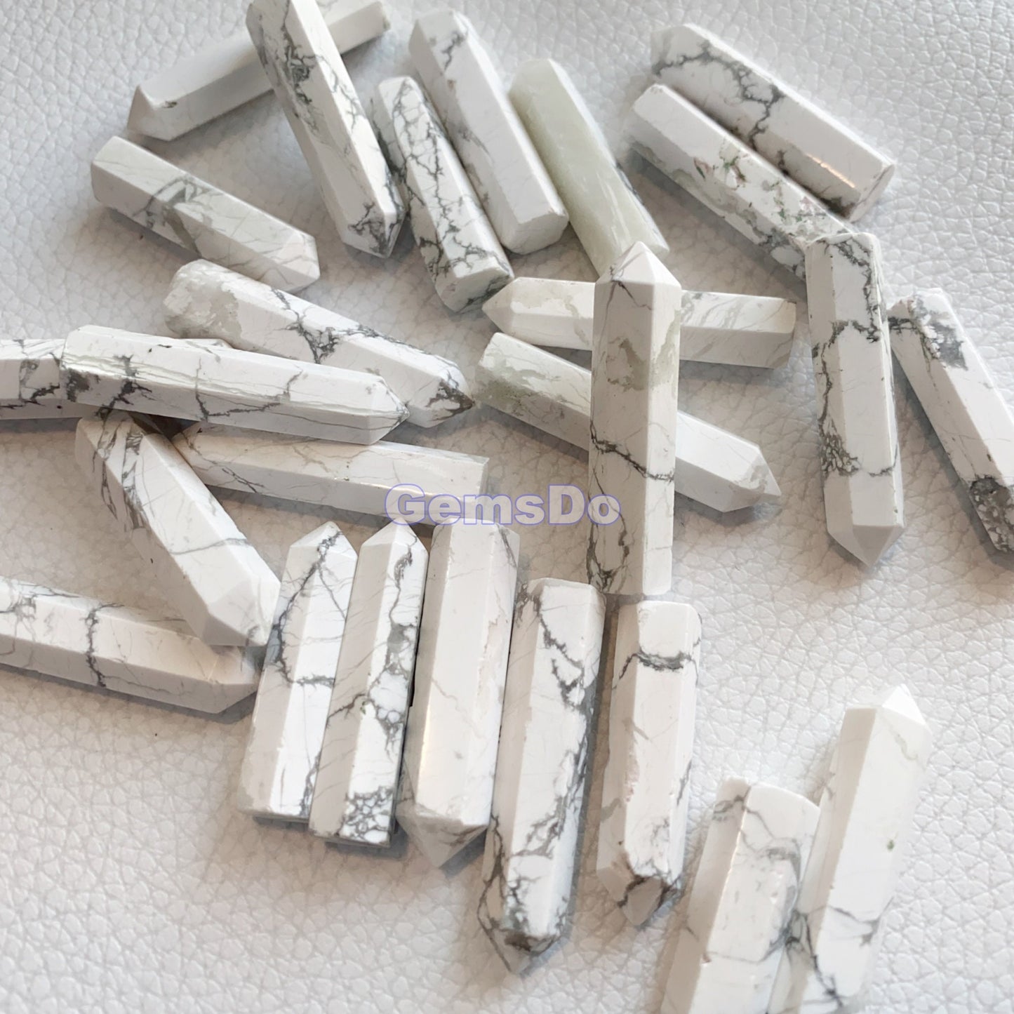 Bulk Lot Howlite Pointed Crystal, White Howlite Tower Crystal Gemstone, Faceted Howlite Single Point Stone, Obelisk Crystal, Crystal Wands