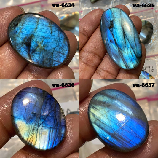 Flashy Blue Labradorite Cabochon - Oval Shapes Labradorite Gemstone