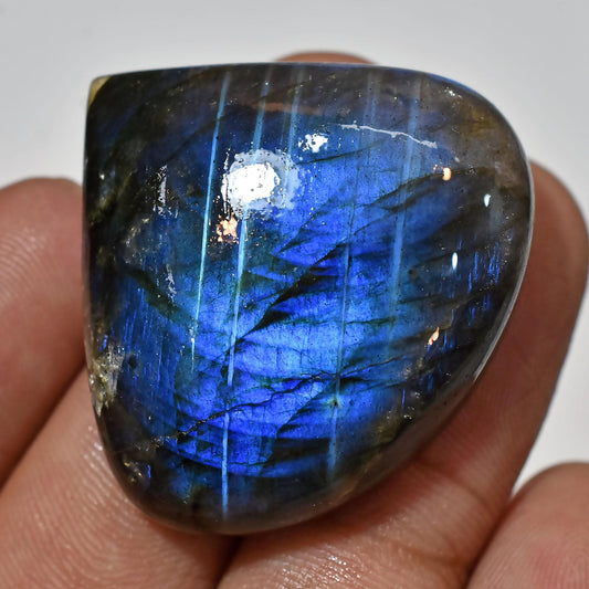 High-Grade Labradorite Gemstone – Polished Loose Stone for Jewelry