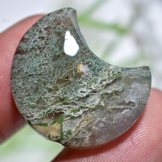 Moss Agate Crescent Moon Cabochon – Natural Green Gemstone for Unique Jewelry